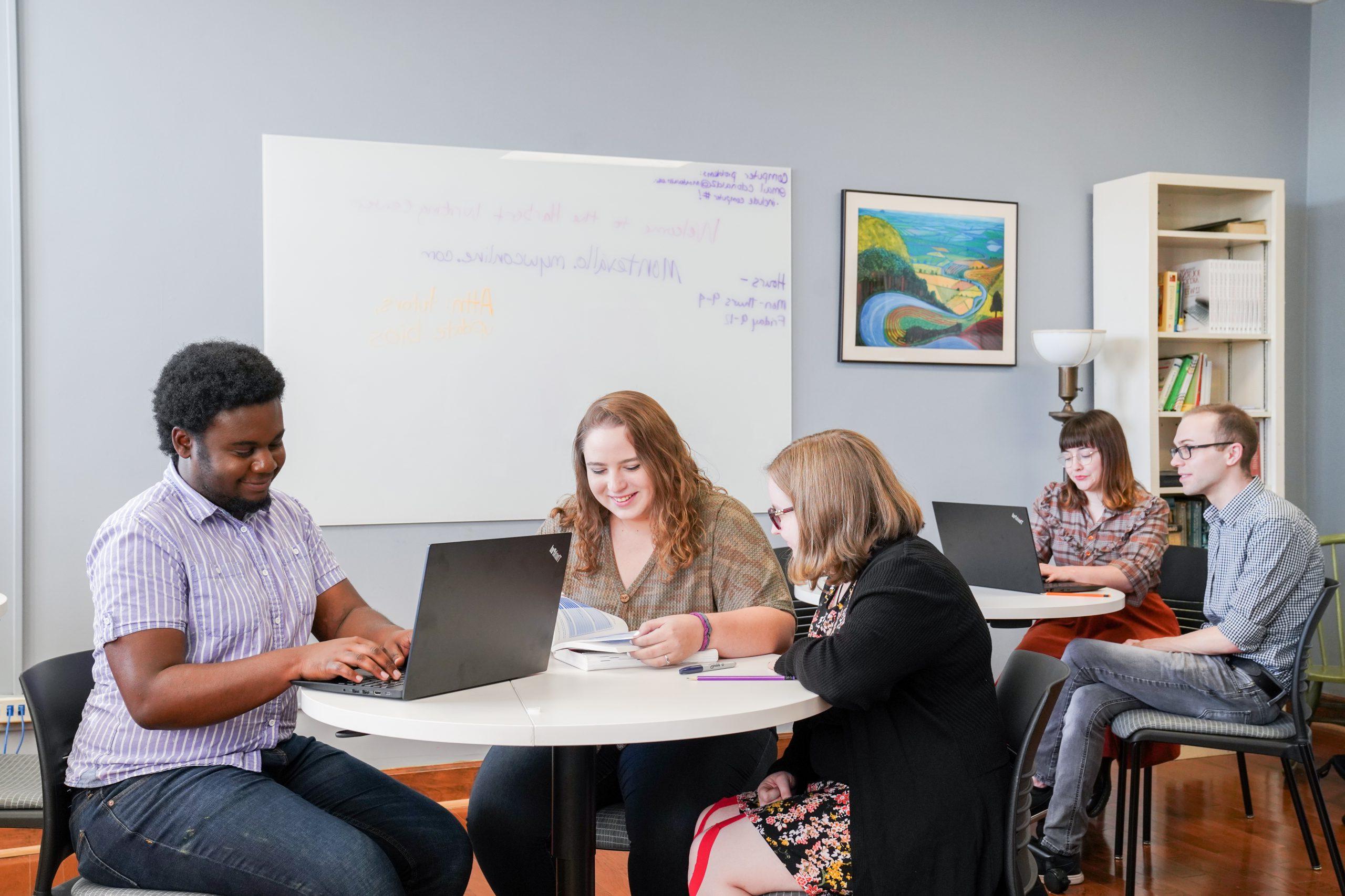 Montevallo students collaborate at the Harbert Writing Center.